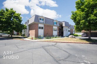 1767 N Willowbrook Dr in Provo, UT - Building Photo - Building Photo