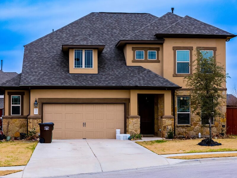 3216 Pablo Cir in Round Rock, TX - Foto de edificio