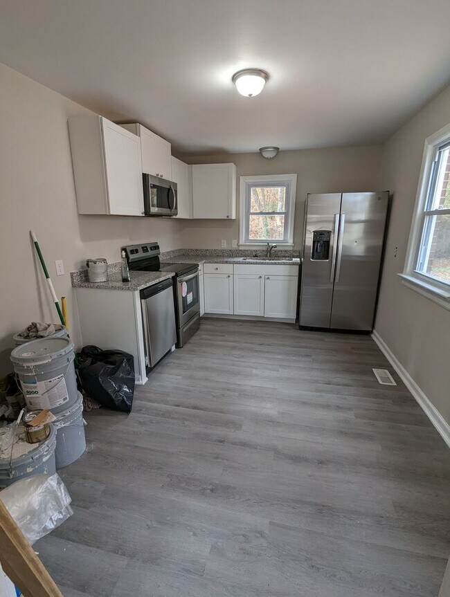 311 Church St in Emporia, VA - Building Photo - Building Photo