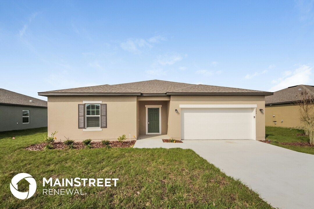 143 Hidden Lk Lp in Haines City, FL - Foto de edificio