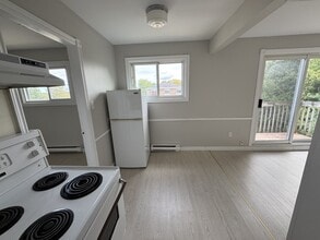 168 Leslie St in Moncton, NB - Building Photo - Building Photo