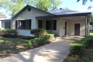 1507 W Whitney Ave in Albany, GA - Building Photo