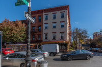 223 Smith St in Brooklyn, NY - Foto de edificio - Building Photo