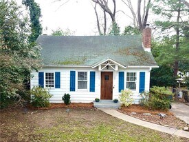 293 Springdale Dr NE in Atlanta, GA - Building Photo