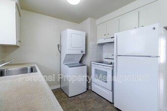 906 NE 86th St in Vancouver, WA - Foto de edificio - Building Photo