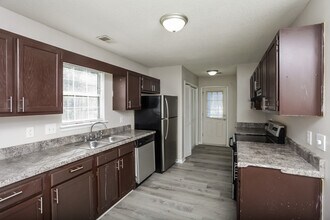 258 Ambling Cir in Columbia, SC - Foto de edificio - Building Photo