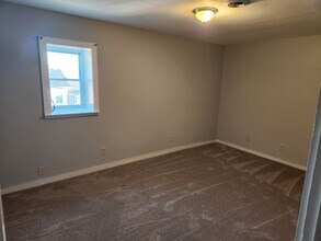 111 Verbeke St, Unit B in Marysville, PA - Building Photo - Building Photo