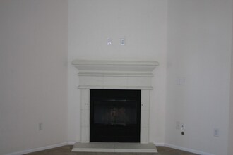 3875 S Dayton St in Denver, CO - Building Photo - Building Photo