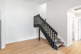 Roxford Village in Pataskala, OH - Foto de edificio - Interior Photo