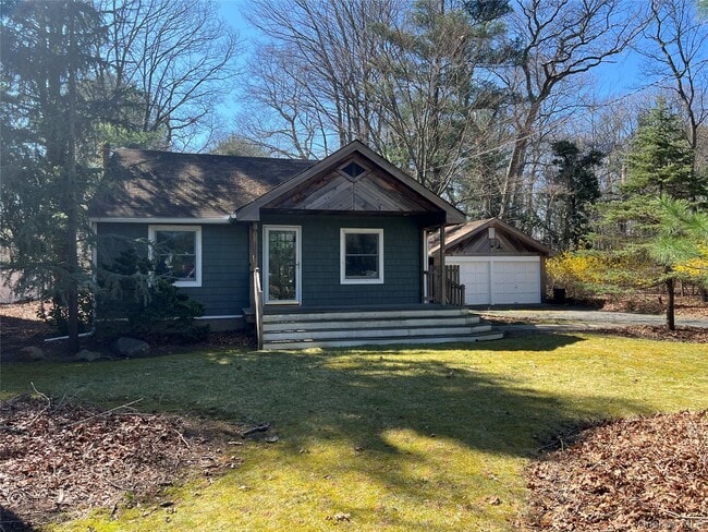 property at 76 Mt Pleasant Rd