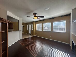 1302 Nicholas Manor in San Antonio, TX - Building Photo - Building Photo