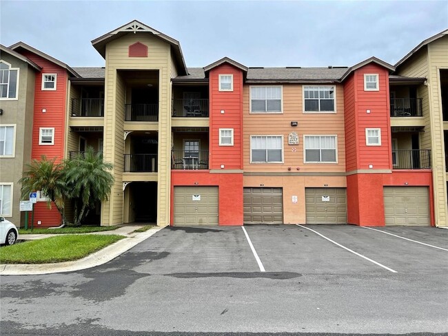 2213 Grand Cayman Ct, Unit 1121 in Kissimmee, FL - Building Photo - Building Photo