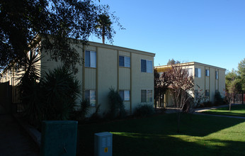 Santa Maria Creek Apartments in Ramona, CA - Building Photo - Building Photo