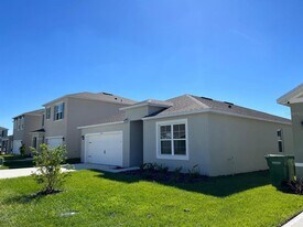 2227 Author Hls St in Winter Haven, FL - Building Photo