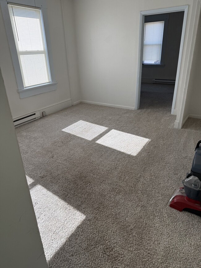 28 Grand Ave, Unit 28 Grand Ave Apt. B in Cumberland, MD - Foto de edificio - Building Photo