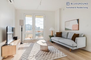 16 West St in Brooklyn, NY - Building Photo