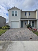 2910 Hudson Hammock Wy in St. Cloud, FL - Building Photo