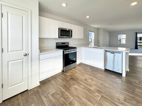 2241 Sassafras Wy in Wonder Lake, IL - Building Photo - Building Photo