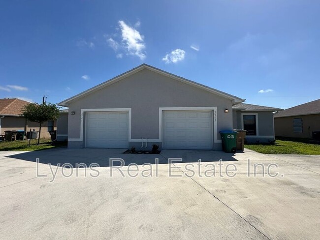 property at 2943 Skyline Blvd