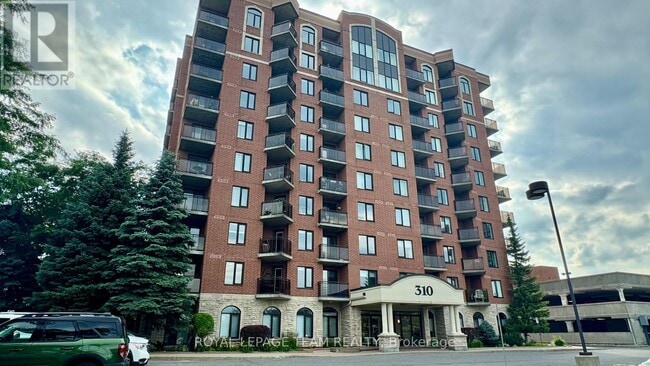 property at 310-310 Central Park Dr