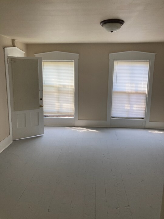701 5th St SE in Minneapolis, MN - Building Photo