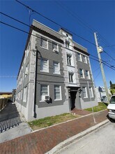 1629 SW 6th St in Miami, FL - Building Photo - Building Photo