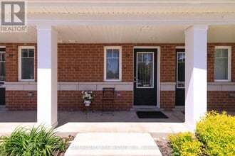 24-24 Morrison Road in Kitchener, ON - Building Photo - Building Photo