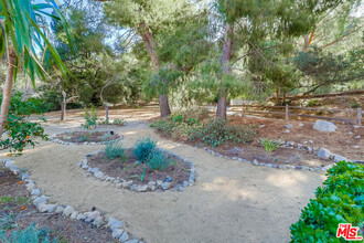 4137 Big Tujunga Canyon Rd in Tujunga, CA - Building Photo - Building Photo