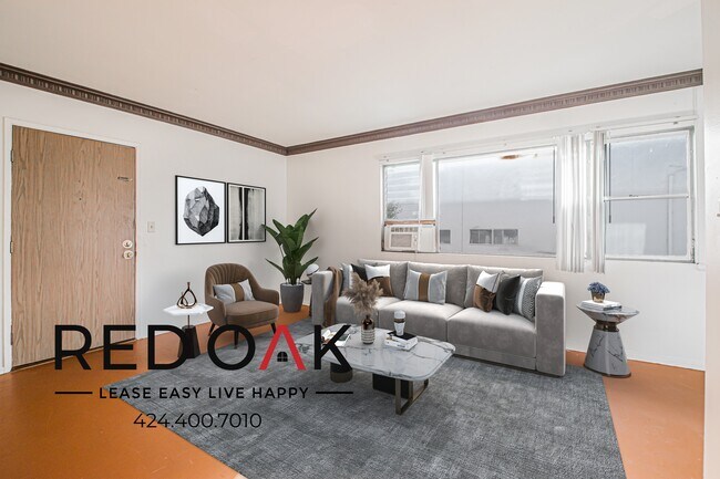 436 Normandie Pl in Los Angeles, CA - Foto de edificio - Building Photo