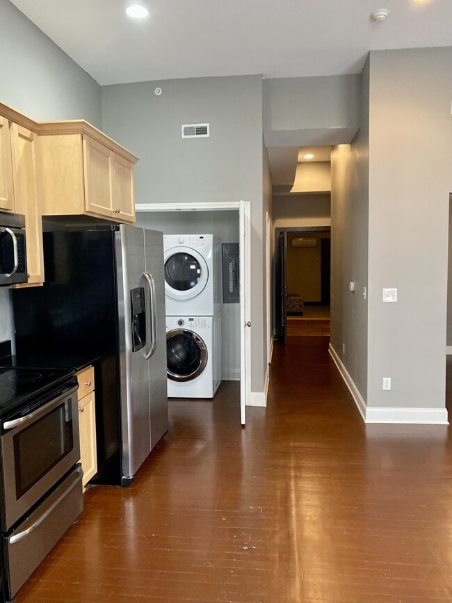 945 4th Ave in Huntington, WV - Building Photo - Building Photo