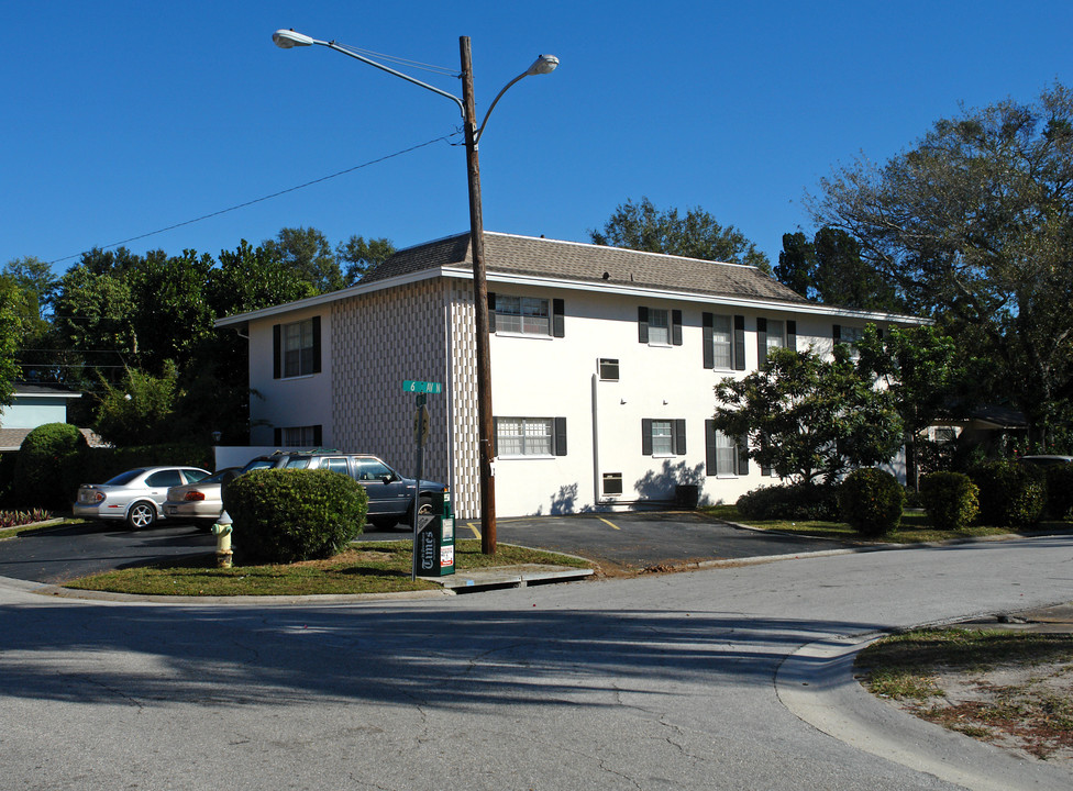 601 40th St N in St. Petersburg, FL - Building Photo