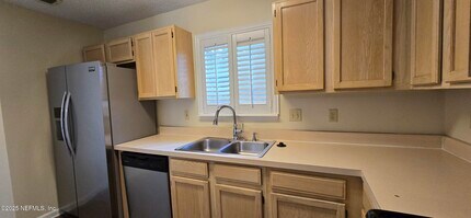 7879 Georgia Jack Dr N in Jacksonville, FL - Building Photo - Building Photo