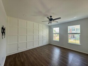 189 Lakeshore Dr in Oswego, IL - Building Photo - Building Photo