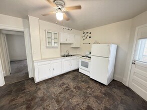 311 W Mason St in Jackson, MI - Building Photo - Building Photo