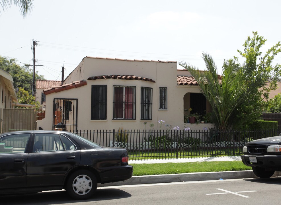 6912 Stafford Ave in Huntington Park, CA - Building Photo