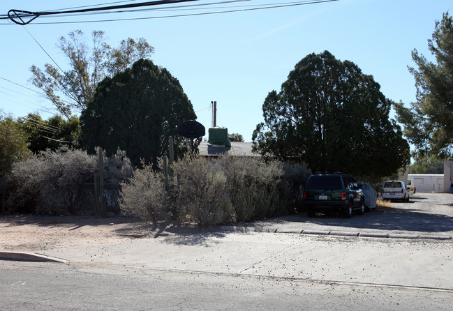 4344 E Lee St in Tucson, AZ - Building Photo - Building Photo