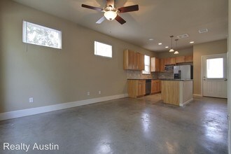 811 W 30th St in Austin, TX - Building Photo - Building Photo