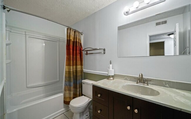 6921 Brockwood St in Fayetteville, NC - Building Photo - Building Photo