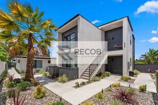 5252 Adams Ave in San Diego, CA - Building Photo