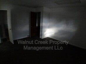 4461 Oberlin Ave in Lorain, OH - Building Photo - Building Photo