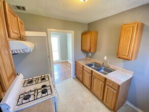 1273 Estelle St in Bossier City, LA - Building Photo - Building Photo