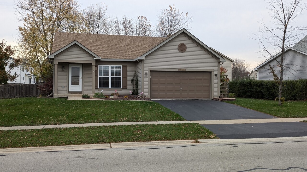 1640 Richfield Trail in Romeoville, IL - Building Photo