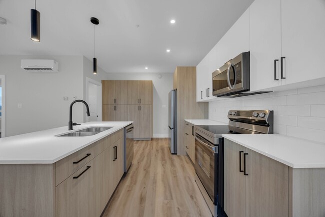 property at 1035 Melanson Rd