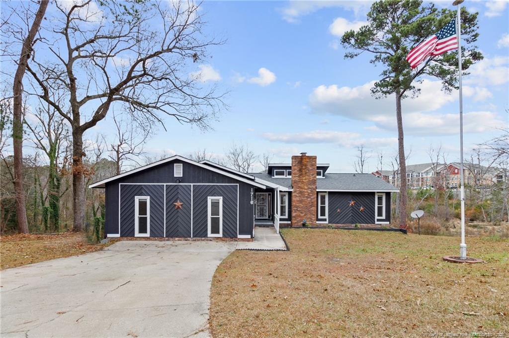 1716 Valley Ridge Dr in Fayetteville, NC - Building Photo