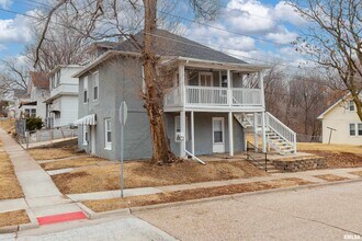 1101 Gaines St in Davenport, IA - Building Photo - Building Photo