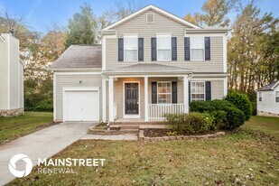 11140 Amber Glen Dr in Charlotte, NC - Building Photo