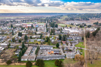 Cadyville Apartments in Snohomish, WA - Foto de edificio - Building Photo