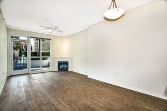 1580 Union St, Unit La Vita in San Diego, CA - Building Photo - Building Photo