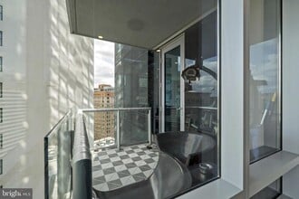 1414 S Penn Square in Philadelphia, PA - Building Photo - Building Photo