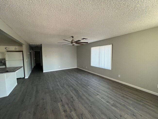 4353 Cll Viveza in Fort Mohave, AZ - Building Photo - Building Photo